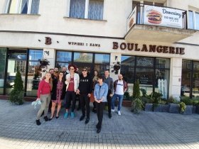 75220673_126358698771149_8301792717944389632_o